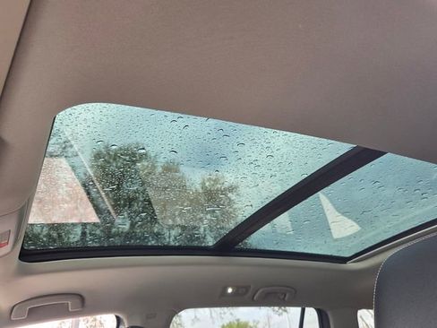 Used 2022 Volkswagen Atlas SE image 12