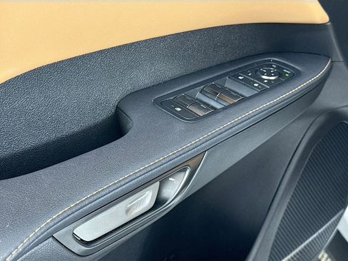 Used 2024 Lexus RX 350 Premium image 18