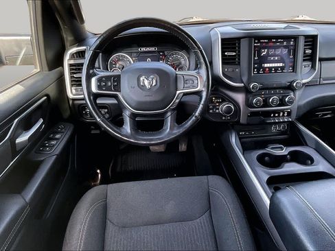 Used 2019 RAM 1500 Big Horn AWD/4WD image 6