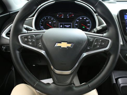 Used 2023 Chevrolet Malibu RS image 12