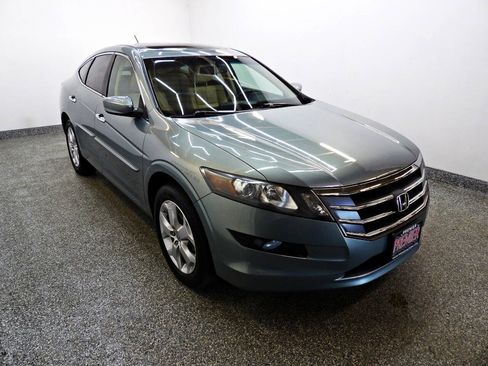 Used 2011 Honda Crosstour EX-L image 3