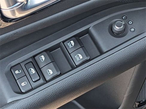 New 2025 Jeep Compass Limited w/ High Altitude Package image 22