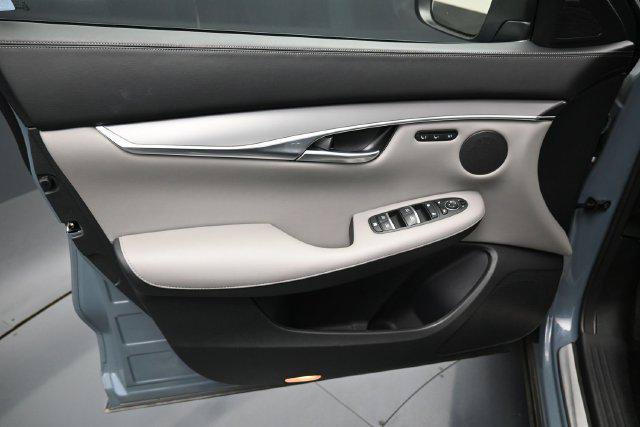 Used 2024 INFINITI QX50 Luxe AWD/4WD image 11