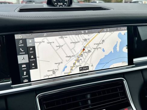 Used 2017 Porsche Panamera Turbo image 41