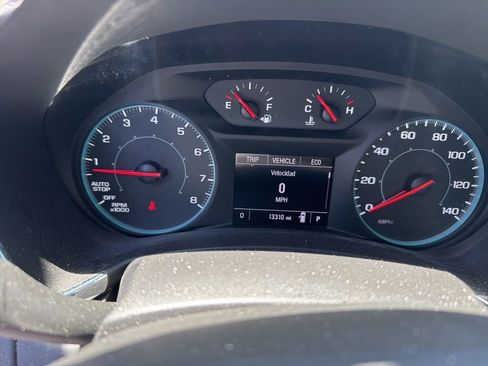 Used 2023 Chevrolet Equinox LS FWD image 3