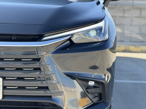 New 2026 Lexus TX 350 FWD image 7