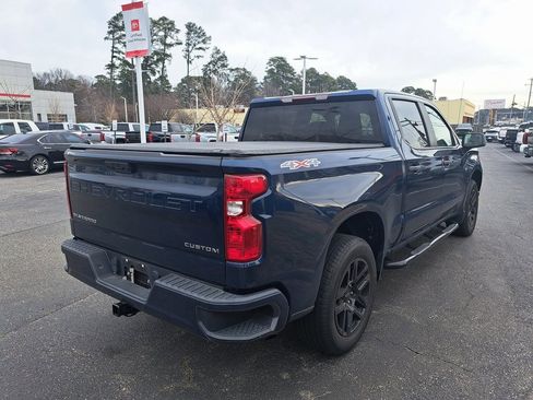 Used 2022 Chevrolet Silverado 1500 Custom w/ LPO, Dark Essentials Package image 7