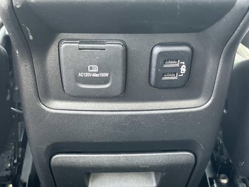 Certified 2018 GMC Acadia SLT image 16