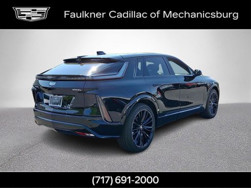 New 2025 Cadillac Lyriq Sport image 5