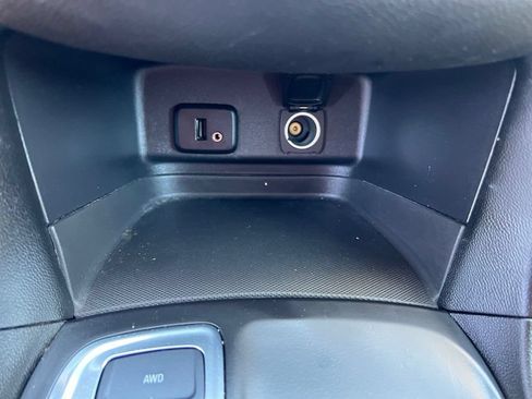 Used 2018 Chevrolet Equinox LT AWD/4WD image 33