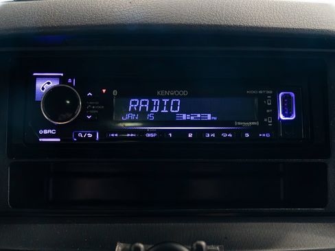 Used 2010 Dodge Grand Caravan SXT FWD image 14