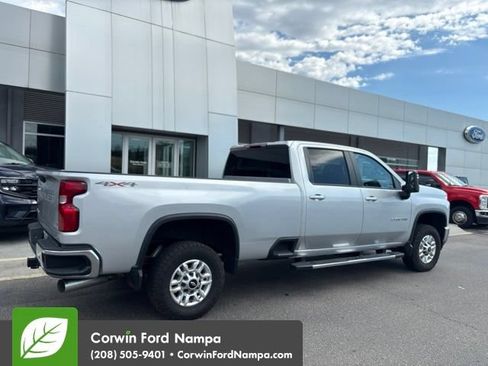 Used 2021 Chevrolet Silverado 2500 LT w/ Fleet Comfort Package AWD/4WD image 5