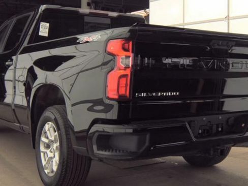 Used 2024 Chevrolet Silverado 1500 RST w/ Convenience Package II AWD/4WD image 4