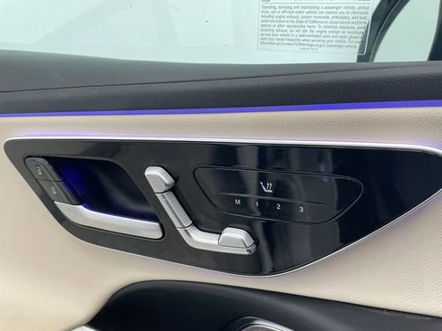 Used 2024 Mercedes-Benz E 350 4MATIC Sedan image 36