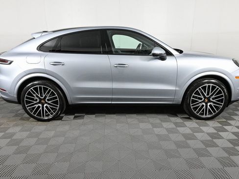 New 2026 Porsche Cayenne Coupe image 34