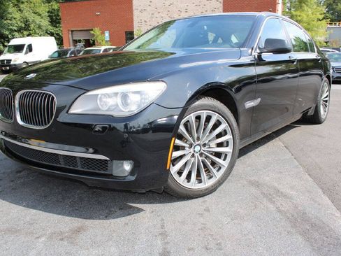 Used 2011 BMW 740Li RWD image 1