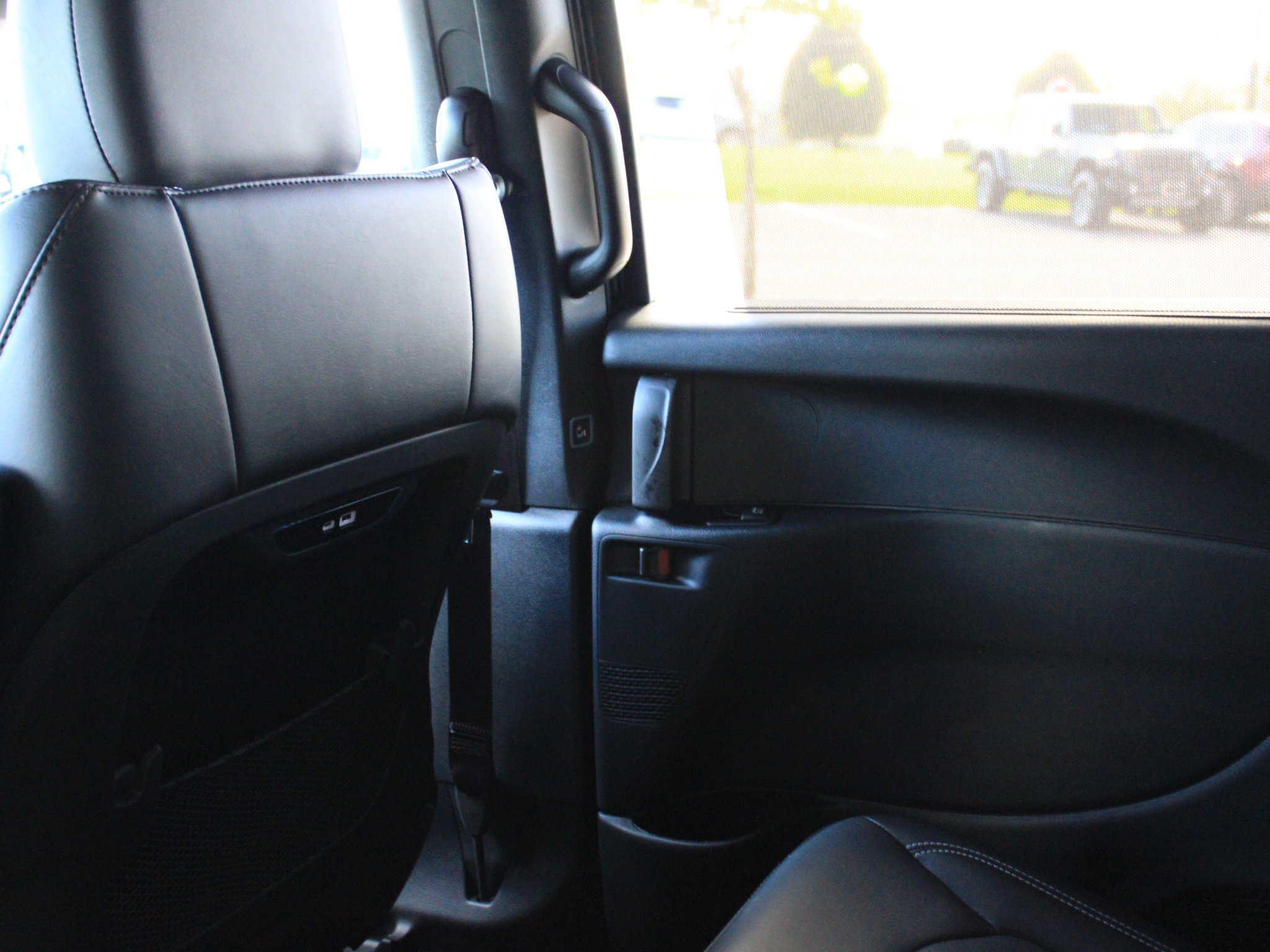 New 2027 Chrysler Pacifica Select FWD image 31