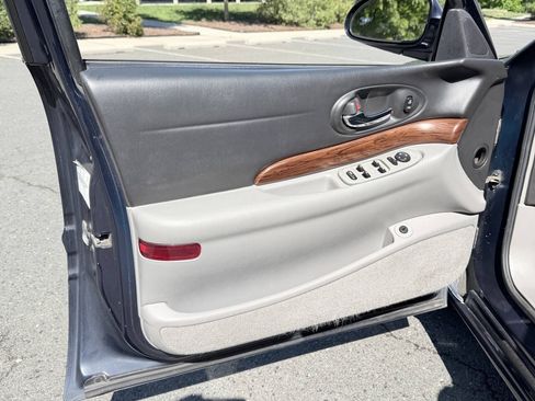 Used 2004 Buick Le Sabre Custom FWD image 10