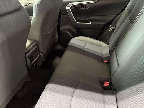 Used 2024 Toyota RAV4 LE AWD/4WD image 9