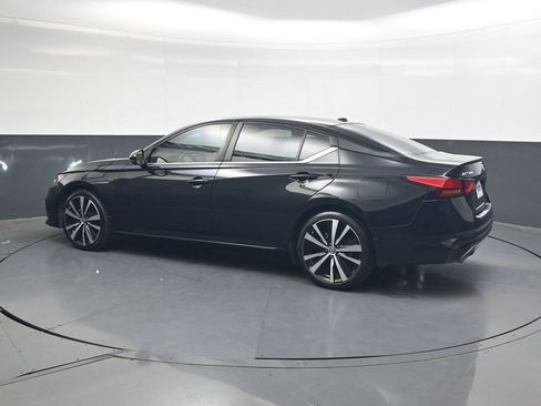 Used 2021 Nissan Altima 2.5 SR w/ SR Premium Package FWD image 8