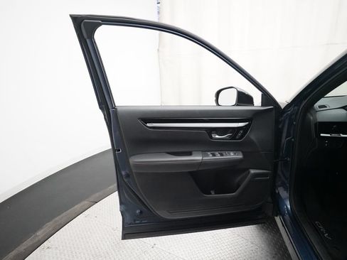 Certified 2025 Honda CR-V Sport Touring image 29