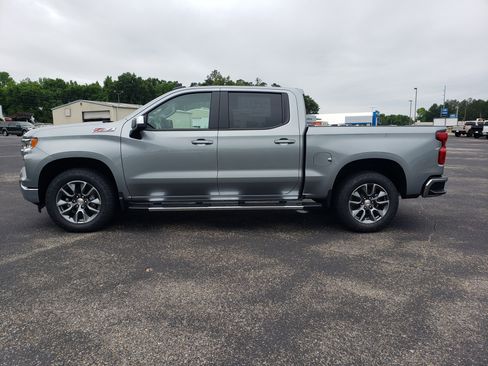 New 2026 Chevrolet Silverado 1500 LT AWD/4WD image 6