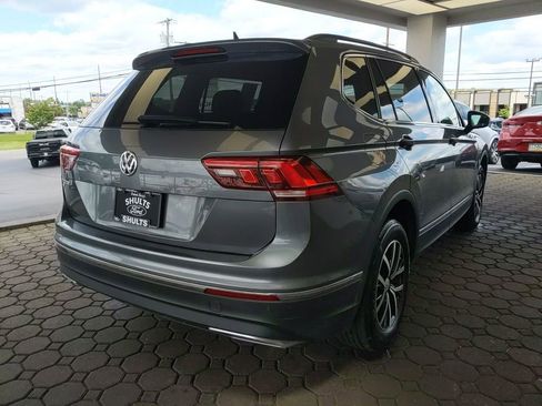 Used 2021 Volkswagen Tiguan SE FWD image 6