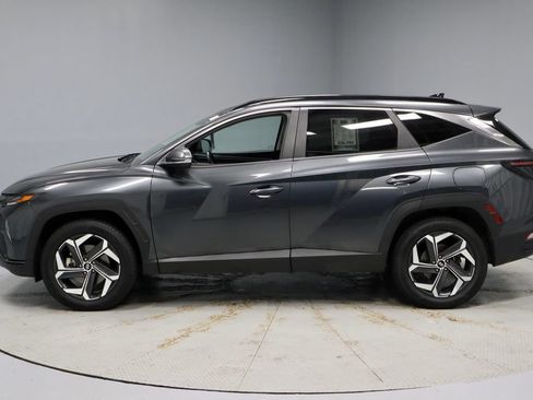 Certified 2024 Hyundai Tucson Limited AWD/4WD image 10
