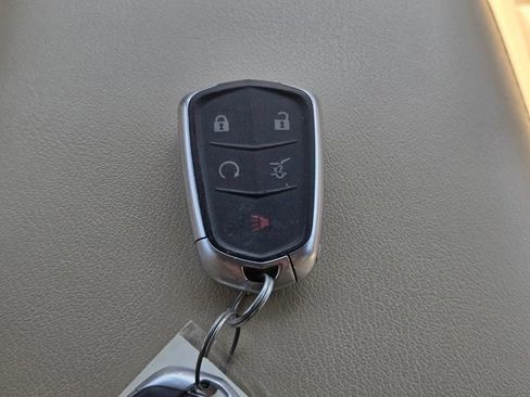 Used 2019 Cadillac XT5 Luxury FWD image 22