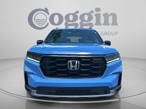 Certified 2024 Honda Pilot TrailSport image 8