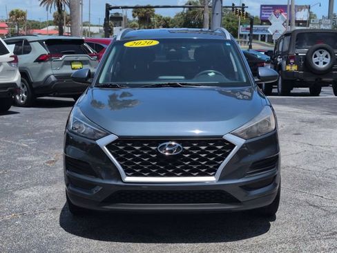 Used 2020 Hyundai Tucson Value FWD image 2