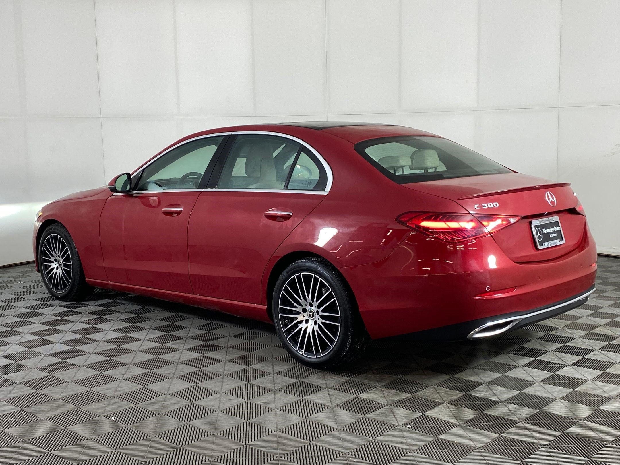 Used 2026 Mercedes-Benz C 300 4MATIC Sedan image 3