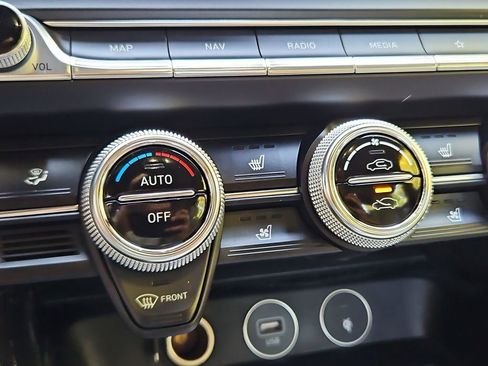 Used 2023 Genesis G70 2.0T w/ Sport Prestige Package image 19