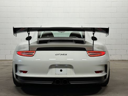 Used 2016 Porsche 911 GT3 RS image 8