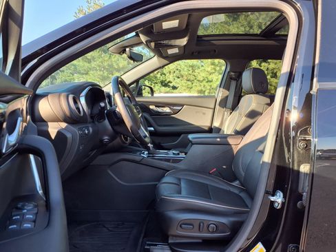 Used 2024 Chevrolet Blazer Premier w/ Driver Confidence II Package FWD image 27
