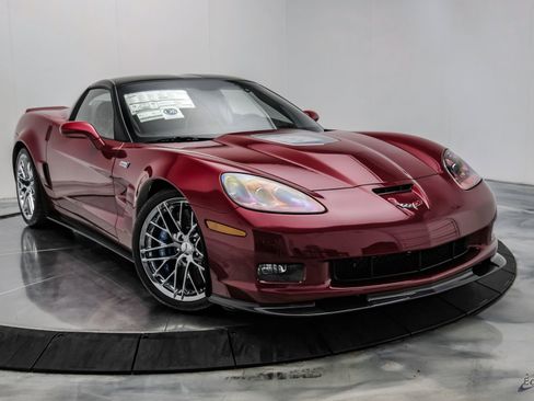 Used 2010 Chevrolet Corvette ZR1 w/ Preferred Equipment Group RWD image 24