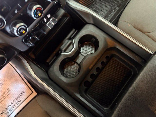 Used 2024 RAM 1500 Big Horn AWD/4WD image 32