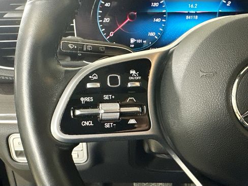 Used 2022 Mercedes-Benz GLS 450 4MATIC image 13