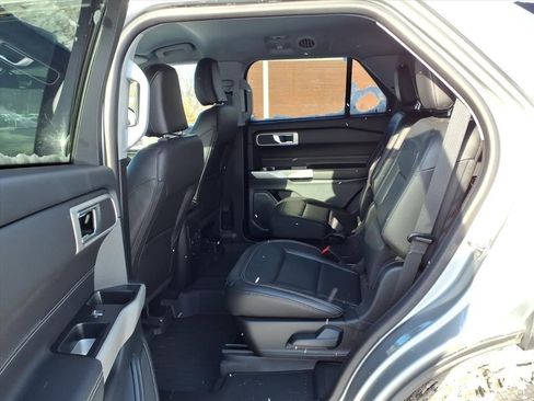 Certified 2023 Ford Explorer XLT w/ Equipment Group 202A image 10
