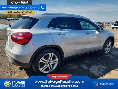 Used 2018 Mercedes-Benz GLA 250 4MATIC image 4