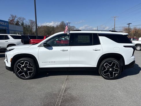 New 2026 Chevrolet Traverse High Country image 6