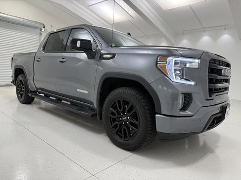 Used 2021 GMC Sierra 1500 Elevation w/ Preferred Package image 1