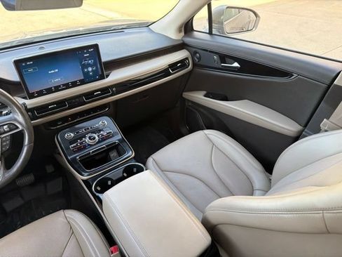 Used 2021 Lincoln Nautilus Reserve w/ Equipment Group 201A AWD/4WD image 21