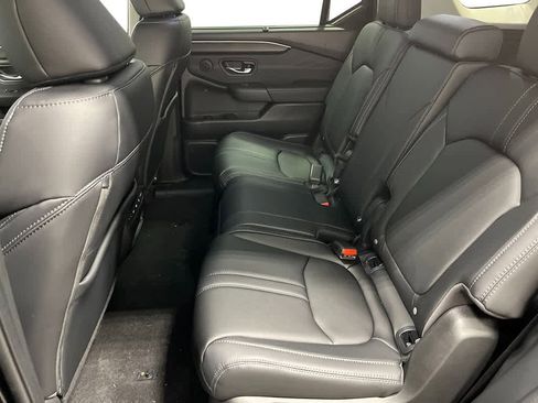 New 2026 Honda Pilot Touring image 25