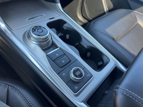 Certified 2023 Ford Explorer XLT w/ Equipment Group 202A AWD/4WD image 14