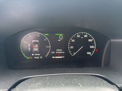 Used 2025 Honda CR-V Sport Touring image 10