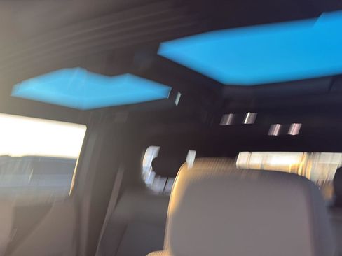 Used 2025 GMC Hummer EV 3X w/ LPO, Sport Package image 45