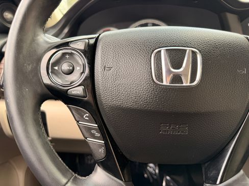 Used 2016 Honda Accord EX-L image 32