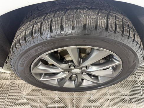Used 2018 Dodge Durango GT AWD/4WD image 9