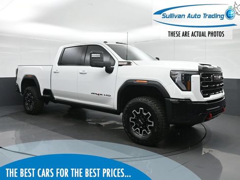 Used 2025 GMC Sierra 2500 AT4X AWD/4WD image 1